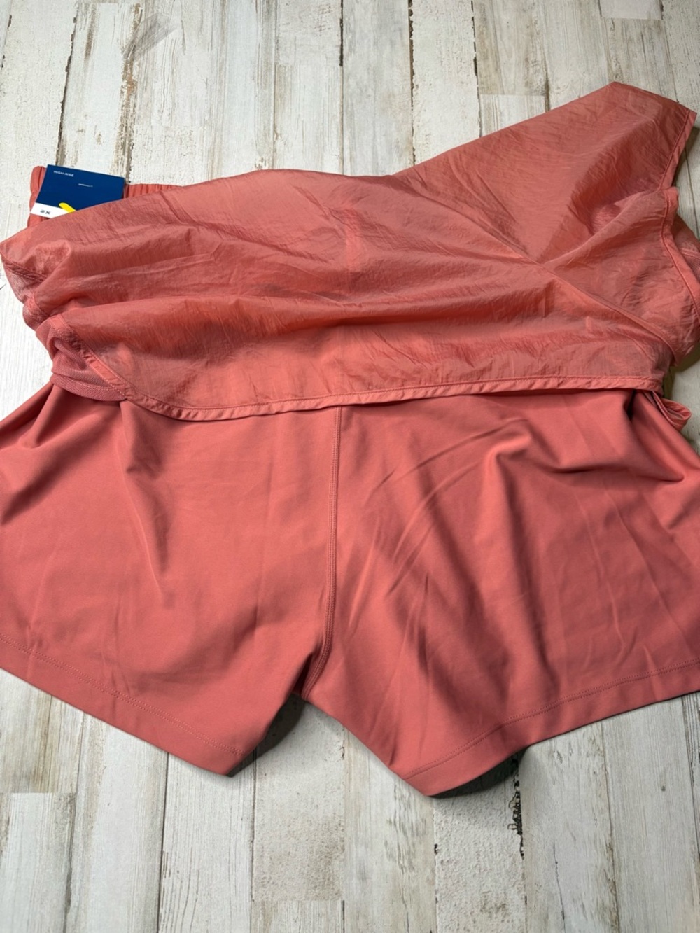 Old Navy High Waisted Lightweight Water- repellent 2-in-1 Run Shorts, Size 2X - Picture 14 of 16